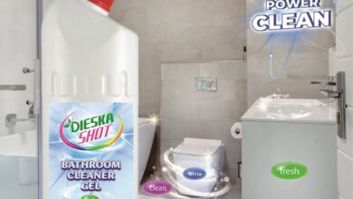 Bathroom cleaner gel